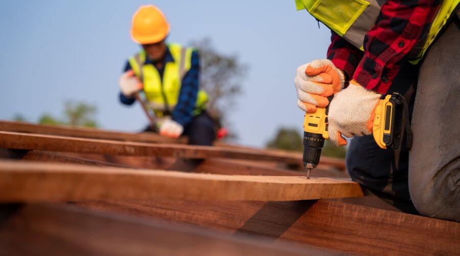 Professional residential roofers in Edwards, CA